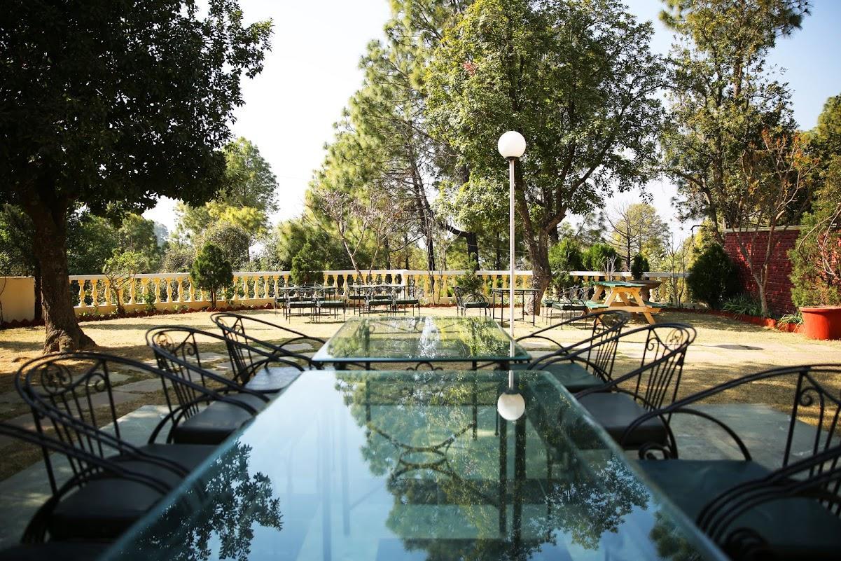Welcomheritage Windsor Lodge Ranikhet Esterno foto