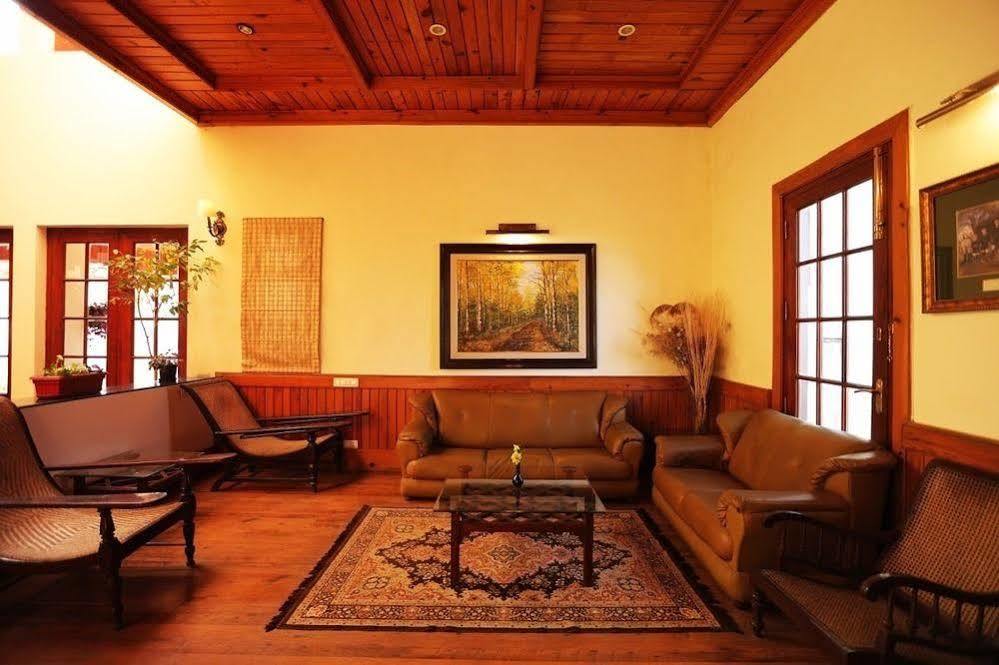 Welcomheritage Windsor Lodge Ranikhet Esterno foto