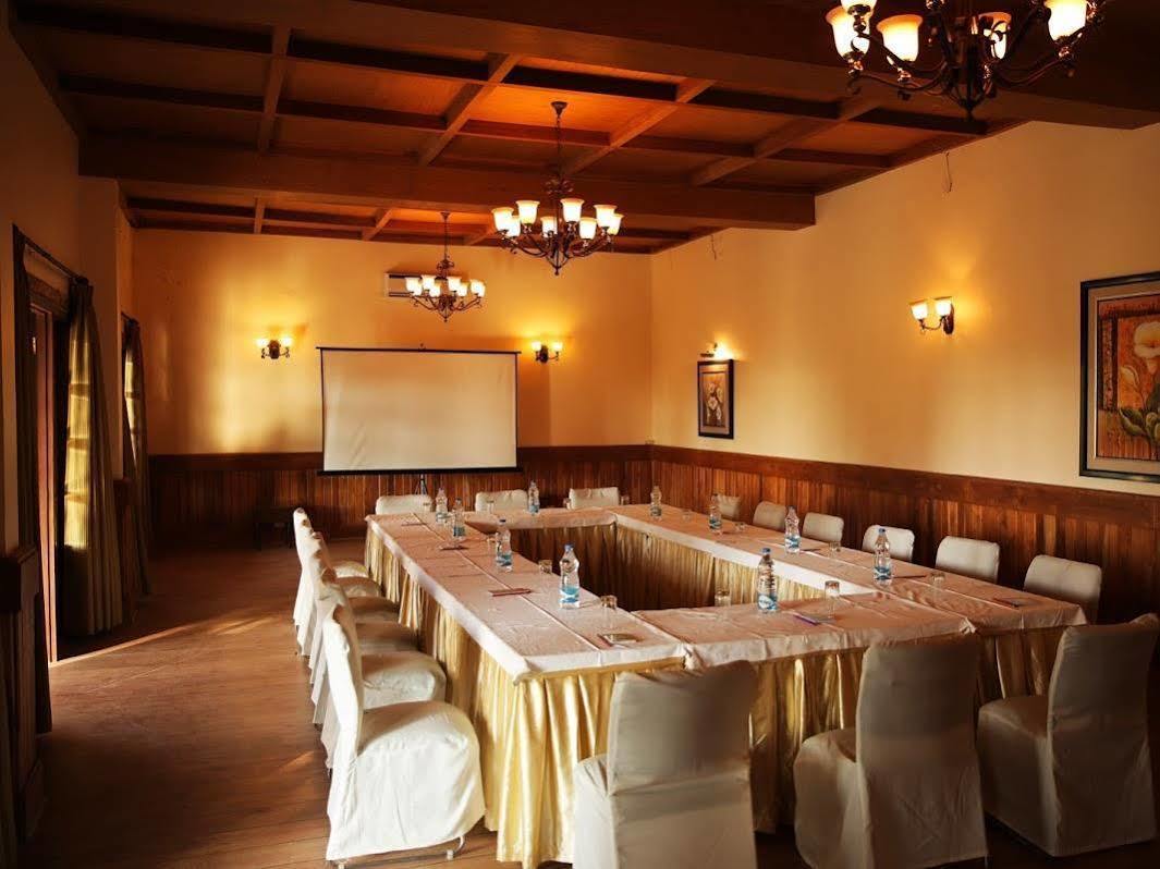 Welcomheritage Windsor Lodge Ranikhet Esterno foto