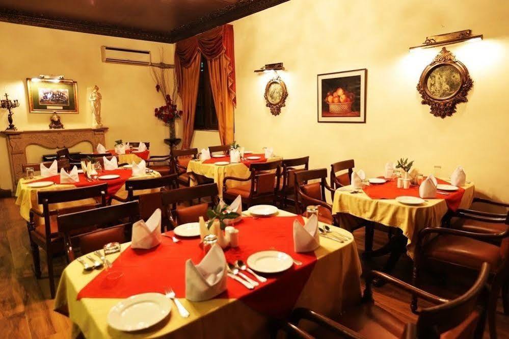 Welcomheritage Windsor Lodge Ranikhet Esterno foto